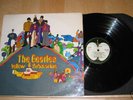 Beatles UK MONO Yellow Submarine PMC 7070 + rare cover