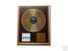 BEATLES - GOLD DISC - HELP - LIMITED. ED + COA