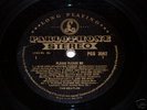 BLACK AND GOLD**S T E R E O** Beatles PLEASE PLEASE ME
