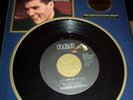 ELVIS PRESLEY AUTOGRAPH SIGNED RECORD PLAQUE 
