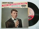 FRENCH  EP JOHNNY HALLYDAY 7825 EX+/ EX  LANG.+CENTREUR