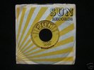 Elvis Presley, “That’s All Right”, Sun #209 45 RPM