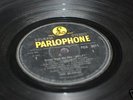 THE BEATLES ORI HELP STEREO UK 1ST PRESS YELLOW /BLACK