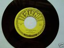 ELVIS PRESLEY SUN RECORD #521 BLUE SUEDE SHOES MINT