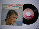 JOHNNY HALLYDAY CHANTE JOHNNY HALLYDAY