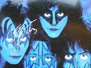 KISS RARE SIGNED CREATURES OF THE NIGHT LP GOOD COND