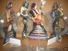 KISS SET OF 4 SHAPED 7