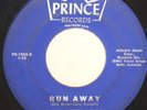 RARE The Outcasts Run Away 1965 Prince 45 Gary Puckett