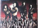 KISS - SMASHES, THRASHES & HITS - 12