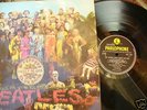 BEATLES LP SGT PEPPERS HEARTS CLUB mono stunning insert