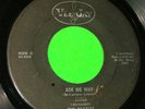 BEATLES RARE SOUVENIR VEE JAY VJ 45 EP 903 RECORD