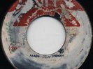 BOSS SKINHEAD REGGAE - D Morgan - MAN PON MOON - Listen