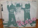 CLASH White riot 7