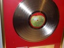 the Beatles 1962-1966 goldene Schallplatte gold record