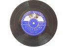 ANGEL TAE 105 45RPM CHINESE LIGHT JAZZ POP YU FAE KUANG
