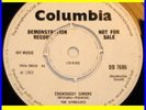 THE SYNDICATS Meek YES UK 45 Freakbeat CRAWDADDY SIMONE