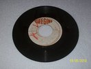 TUFF GONG/SUN IS SHINING V.2 - JOHNNY LOVER/WAILERS 7