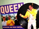 QUEEN 12