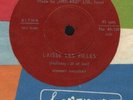 Johnny HALLYDAY - laisse les filles, rare Israeli 7