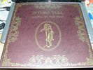 JETHRO TULL LIVING IN THE PAST 2 LP + BOOKLET NR MINT