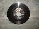ELVIS PRESLEY BLUE MOON of KENTUCKY RCA VICTOR 45 RECOR