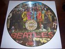 Beatles LP picture disc Sgt Peppers NM