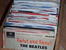 BOX OF 150+ 1960s 45s (LISTED/GRADED) Beatles, Stones..