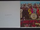 2 Collectible The Beatles Sgt Pepper & White Album NR
