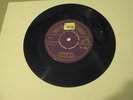 45RPM 'HEARTBREAK HOTEL'  ELVIS HIS MASTERS VOICE LABEL