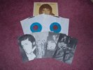 Elvis Presley RARE box set. 2 singles and 4 pics too.