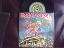 IRON MAIDEN - RUN TO THE HILLS 1982 - SIGNED