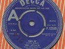 THE ATTACK - TRY IT  DECCA '67 FREAKBEAT DEMO UK 7