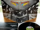 LP/ NAZARETH - CLOSE ENOUGH FOR ROCK N ROLL -UK 1st NM