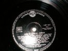 ELVIS PRESLEY ORGINALE  LIVING - STEREO LSP-2621  ARMY 