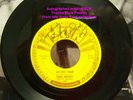 Elvis Presley  Rare Autograph  SUN 223  45 rpm Record