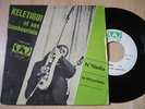 KELETIGUI ET SES TAMBOURINIS N'Nadia - La Bicycleta 7