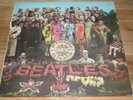 Sgt, Peppers Lonley Hearts Club Band LP Yellow Black Mono Amazing Copy  Beatles