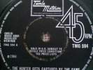 THE MARVELETTES.THE HUNTER GETS CAPTURED BY THE GAME.TMG 594.TAMLA MOTOWN 1966