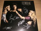 SIGNED LP -MIRAGE - FLEETWOOD MAC