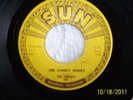 THE SUNRAYS ON SUN RECORDS # 293 CALLED THE LONELY HOURS B/W LOVE IS A STRANGER