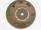 SKA/REGGAE SINGLE: PRINCE BUSTER - SHAKING UP ORANGE STREET - FAB