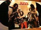 KISS 