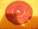 elvis presley heartbreak hotel gold HMV 7M 385