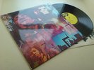 SLY AND THE FAMILY STONE – STAND UK 1ST PRESS ON DIRECTION MINT  CBS DIRECTION