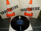 Kraftwerk     - Kraftwerk -  ROTE PYLONE    TOP ZUSTAND