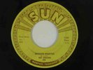 ROY ORBISON rockabilly 45 CHICKEN-HEARTED/I LIKE LOVE  SUN VG to VG+