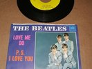 The Beatles Love Me Do P.S. I Love You 45rpm Record and Picture Sleeve
