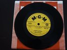 ONE IN A MILLION - FREDEREEK HERNANDO ORIGINAL  MGM1370