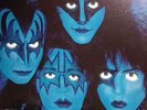 KISS  