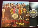 THE BEATLES Sgt Peppers Lonely Hearts Club Band #PCS 7027 UK YELLOW & SILVER LP